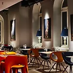 Szálloda Indigo Nowy Swiat By Ihg