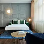 Indigo Nowy świat, An Ihg 4* Warszawa