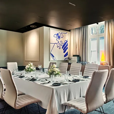 Готель Indigo Nowy Swiat By Ihg