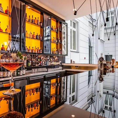 Indigo Nowy Swiat By Ihg Hotell Warszawa